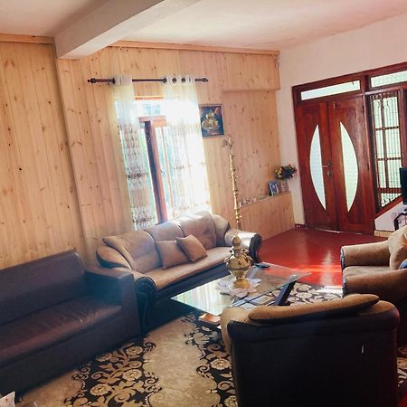 La Rose Home Stay Nuwara Eliya Exterior foto